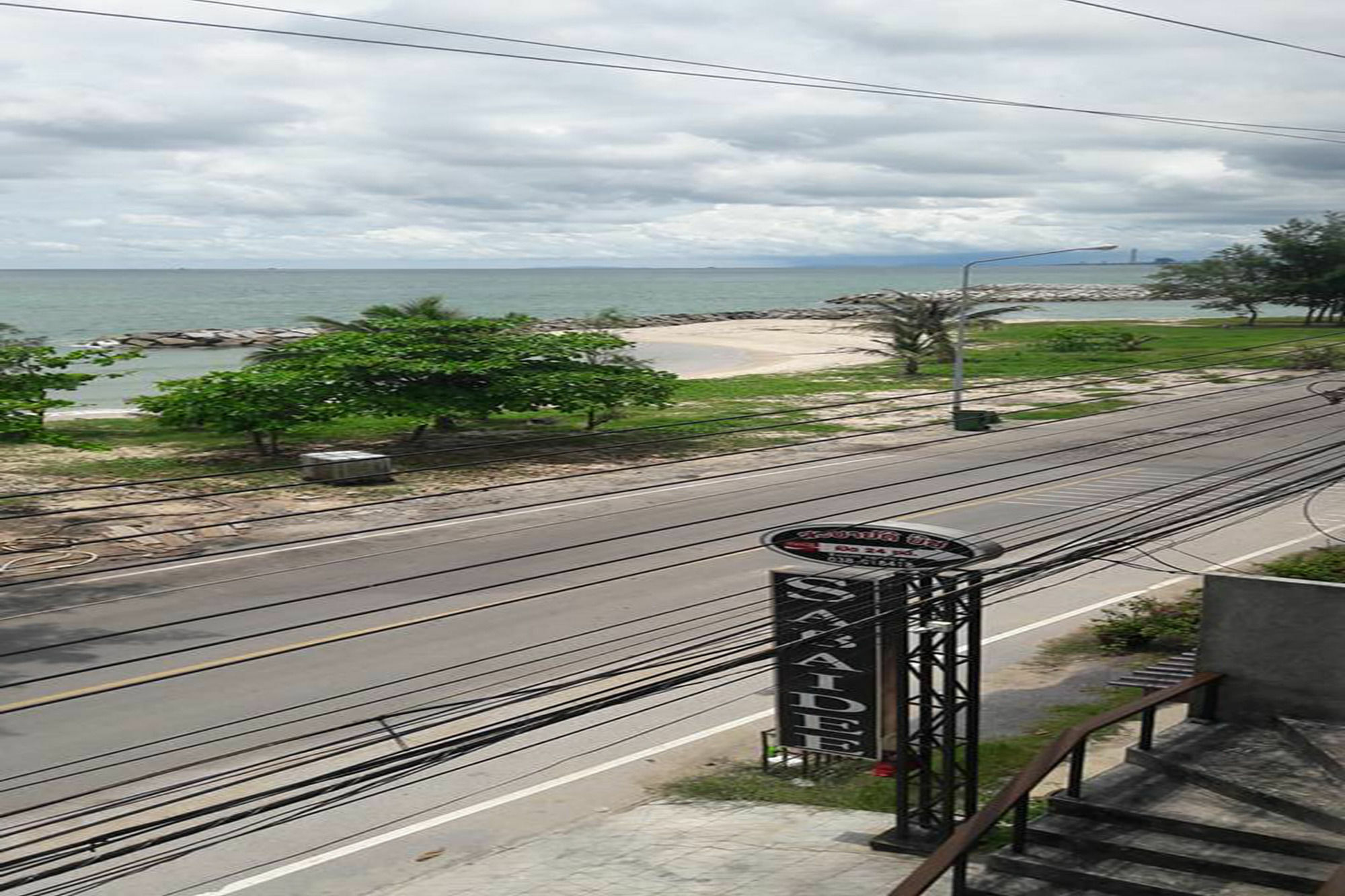 Sabaidee Beach Rayong Exteriör bild